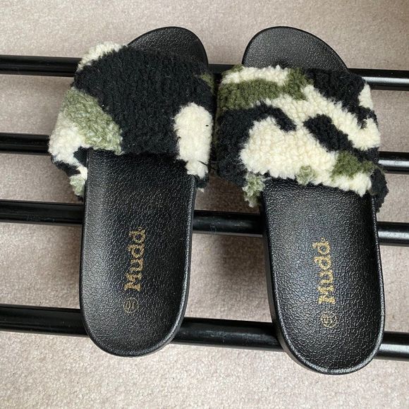 MUDD Women RIO Plush Slide Sandals - NEW NWOB - Picture 5 of 8